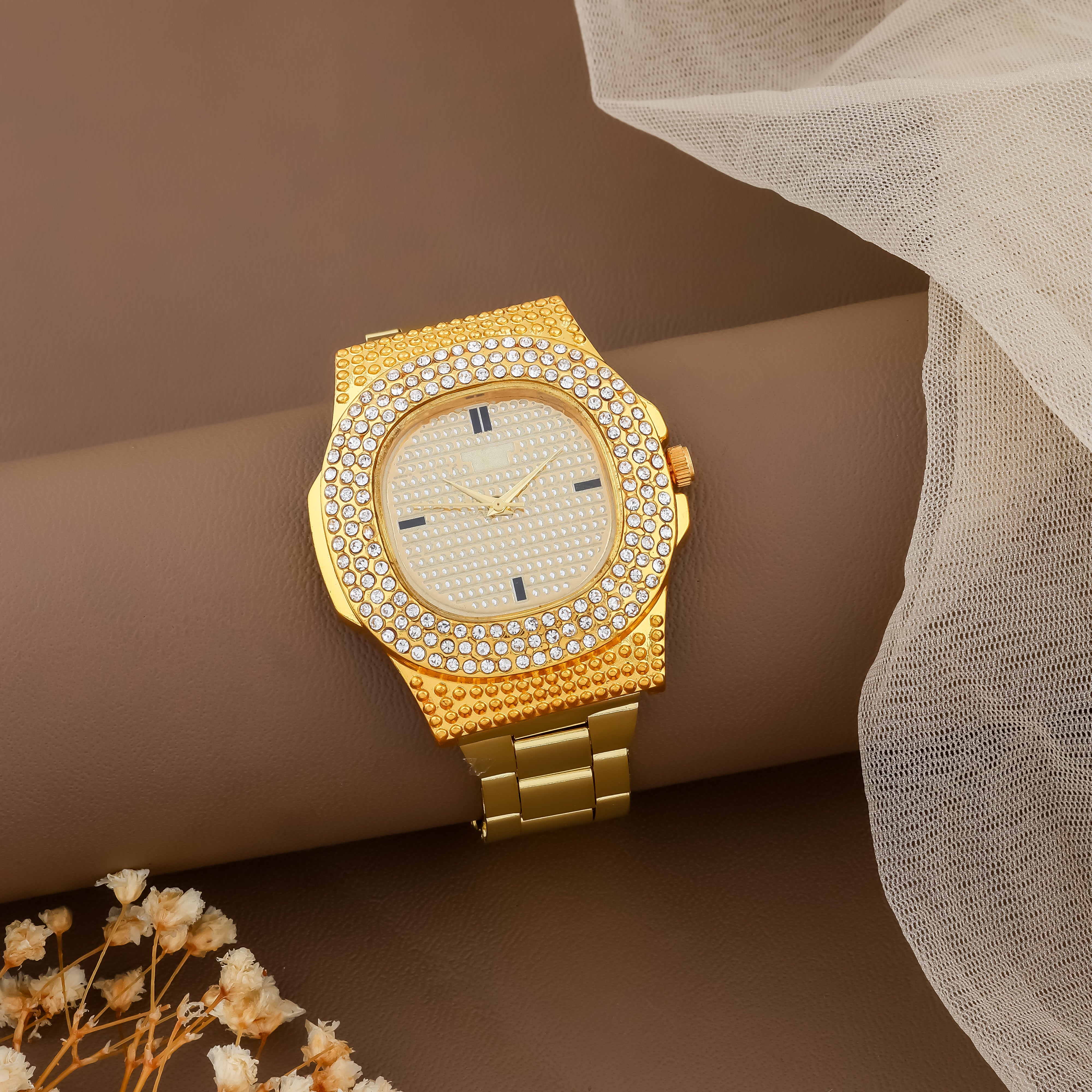 Mens Austrian Diamond Golden Watch With Free Ladies Designer Watch